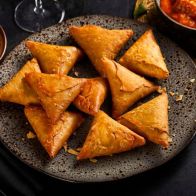 Authentic Asia Mini Vegetable Samosas 1kg