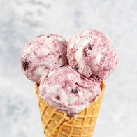 Lakes Luxury Amarena Cherry Ice Cream 4.75ltr